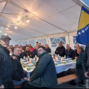 Tradicionalni iftar u Borogovu okupio goste iz cijele regije